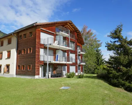 Chesa San Bastiaun B5 薩梅丹酒店