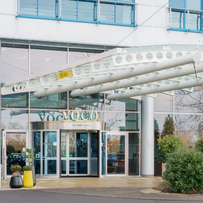 voco READING by IHG Hotels near Reading Services M4