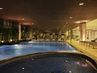 Novotel Bangkok Impact - Swimmingpools