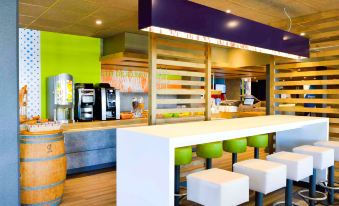 ibis budget Bordeaux Lac - Housity