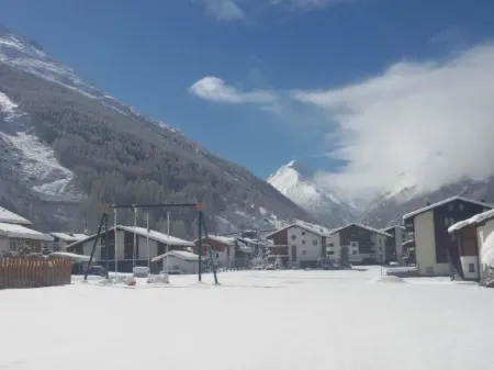 Haus Artemis Отели в г. Саас-Грунд