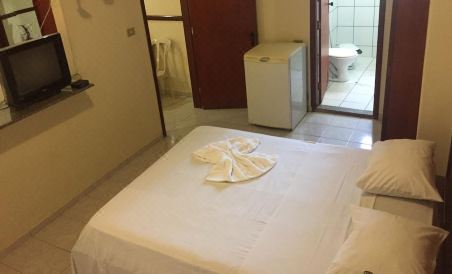 OYO Hotel Sampaio - Housity