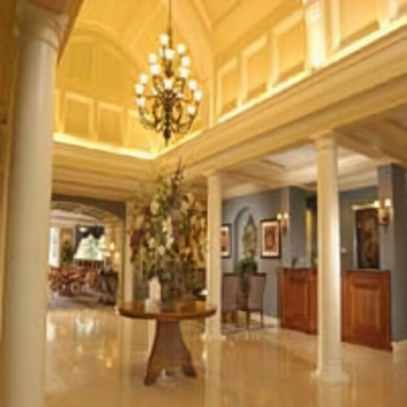 Trianon Bonita Bay Hotel