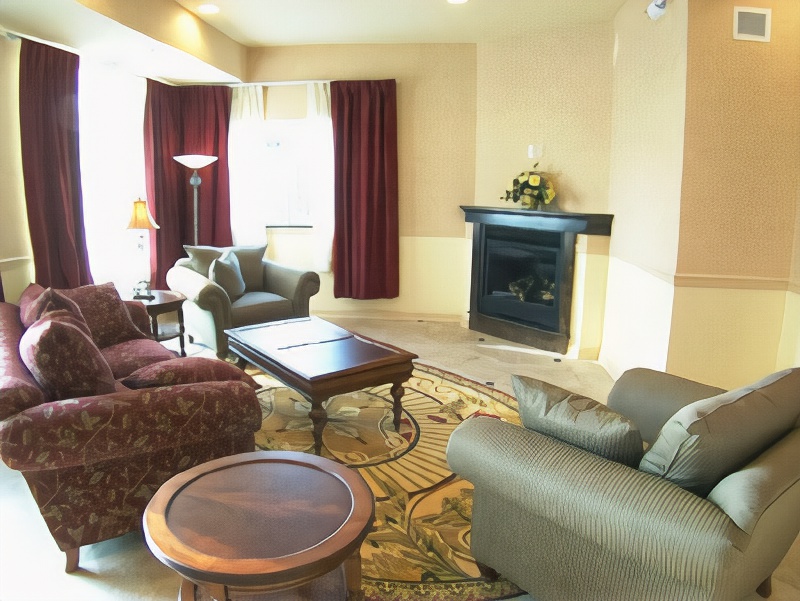 Best Western Plus Vineyard Inn & Suites