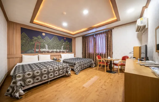 仁川帕克伍德機場酒店