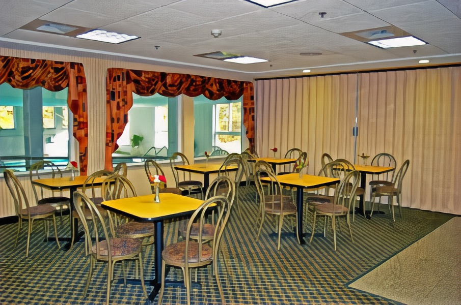 Best Western Plus New England Inn & Suites