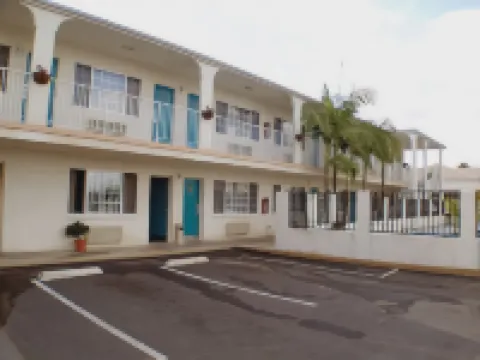 Best Western Orange Plaza Hotels in Orange