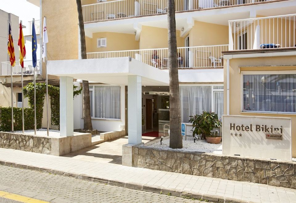 Universal Hotel Bikini-Sant Llorenc des Cardassar Updated 2023 Room  Price-Reviews & Deals | Trip.com