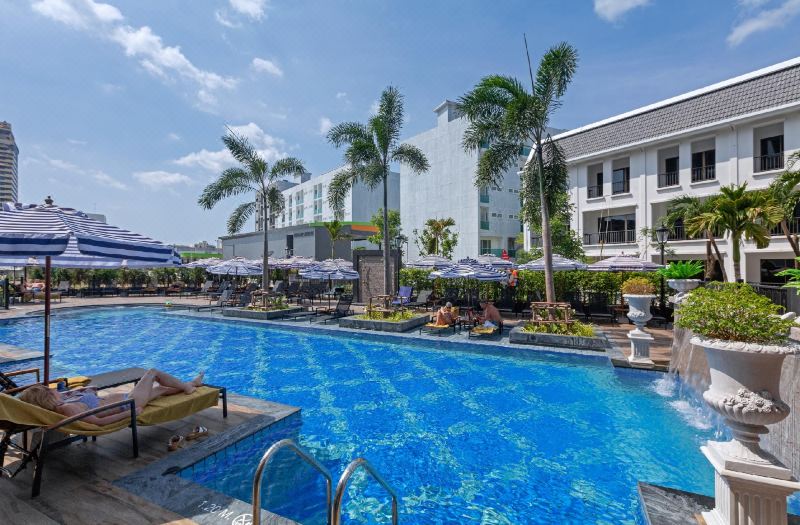 Sawaddi Patong Resort & Spa by Tolani photo 5