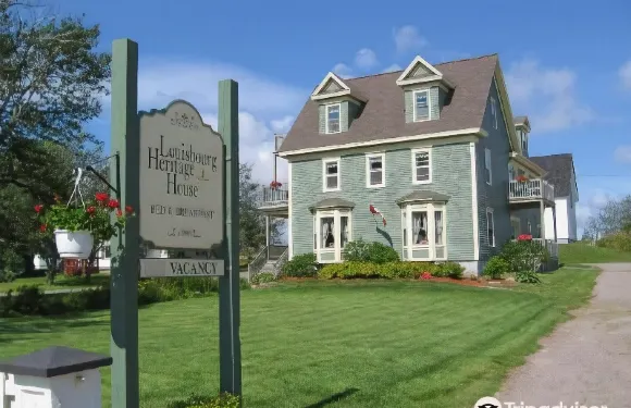 路易斯堡遺產住宿加早餐旅館