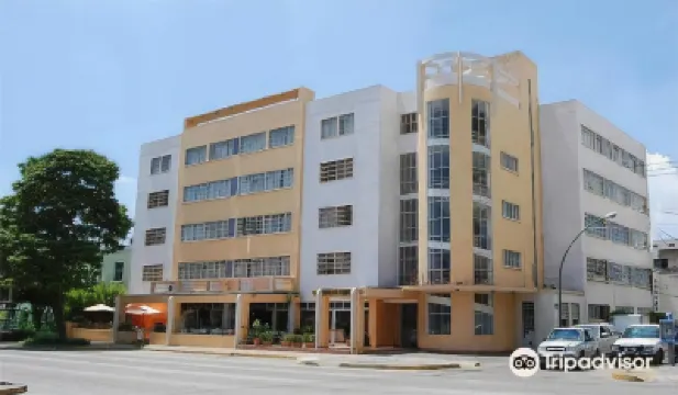 Capital O Hotel Del Parque Guadalajara のホテル