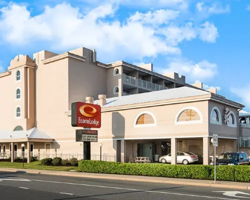 Quality Inn & Suites Ocean City Fenwick Hotels in Worcester County