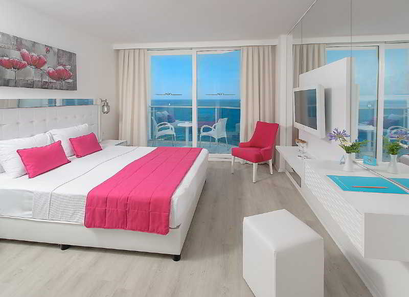 Le Bleu Hotel & Resort Kusadasi - Ultra All Inclusive