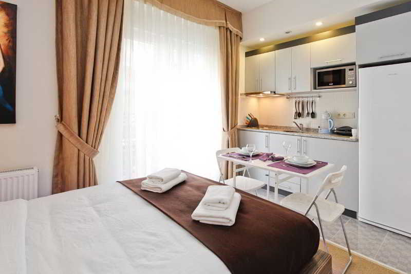 Taksim Premium Hotel