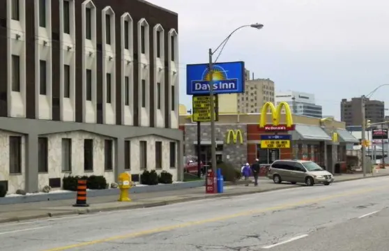 凱藝套房酒店-市區