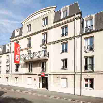 Ibis Valenciennes Hotel Exterior