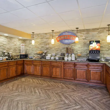 A Victory Hotel & Suites