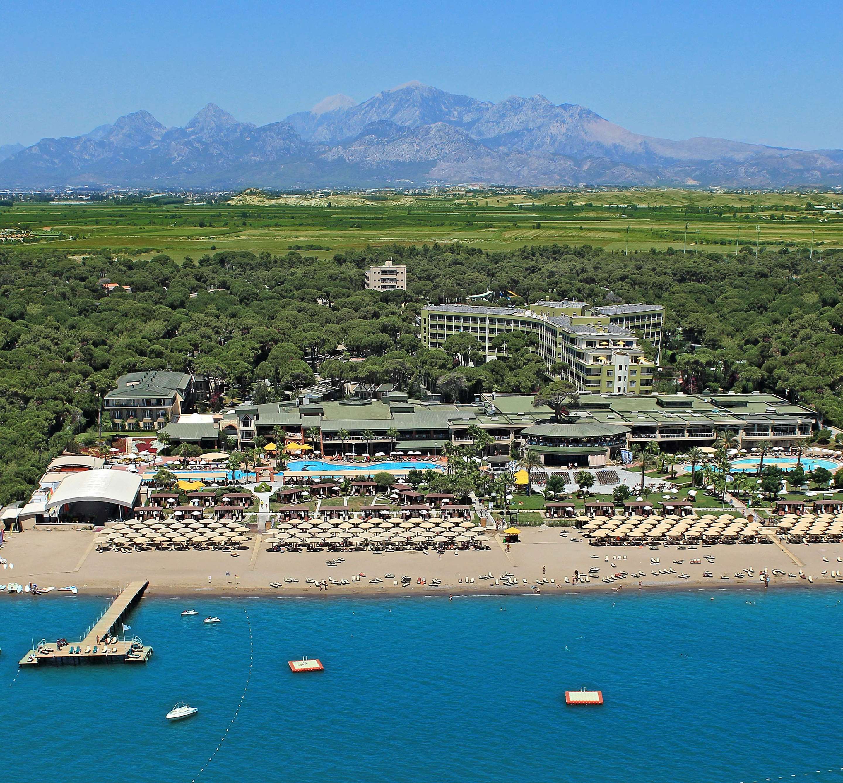 Maritim Pine Beach Resort Belek