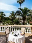 Grand Hotel Villa de France - sarapan