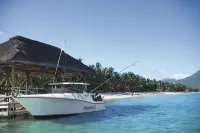 La Pirogue Mauritius - Beach