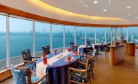 The Ambassador, Marine Drive, Mumbai - 3 звезды