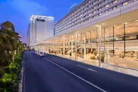 Pullman Jakarta Indonesia Hotel dekat Longchamp Plaza Senayan