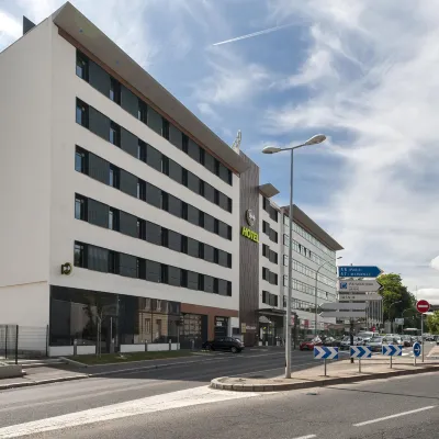 B&B Hotel Lyon Ouest Tassin Hotels near Bayer SAS