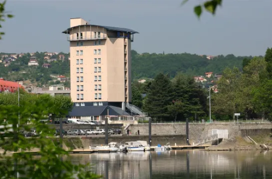 Kyriad Lyon Sud - Givors