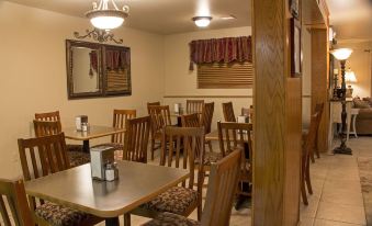 All American Inn & Suites Branson