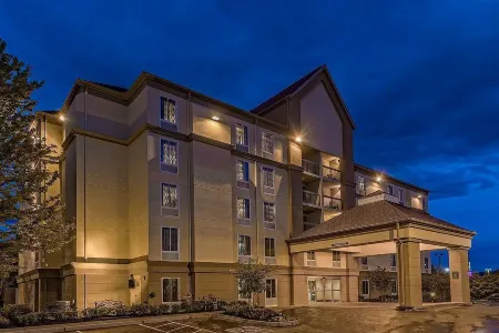 La Quinta Inn & Suites by Wyndham Pigeon Forge Отели в г. Пиджен Фордж