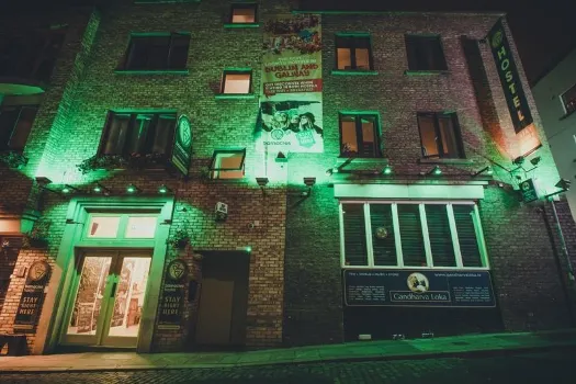 Temple Bar Lane Hotels near The Quays Temple Bar