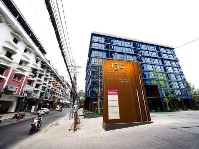 130 Hotel & Residence Bangkok Các khách sạn gần Wat Prayasuren