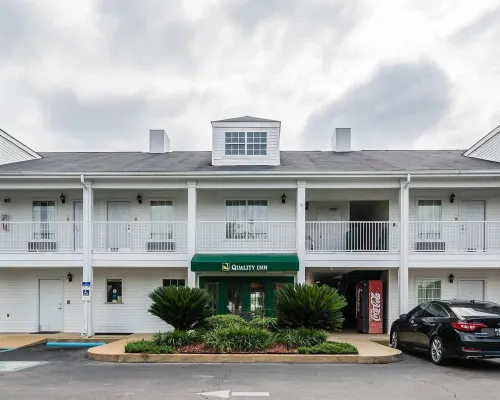 Quality Inn