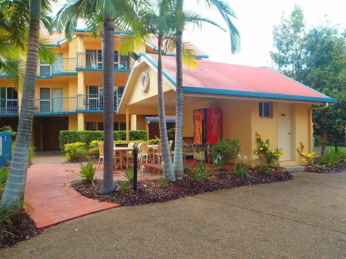at Beach Court Holiday Villas Hôtels à : Proserpine