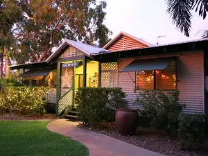 Cocos Beach Bungalows