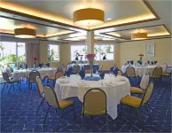 Bay Club Hotel and Marina - Beach