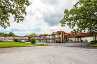 Days Inn by Wyndham Batesville AR
