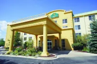 La Quinta Inn & Suites by Wyndham Milwaukee SW New Berlin Hotels in Franklin