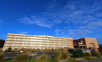 Ramada Plaza by Wyndham Nags Head Oceanfront