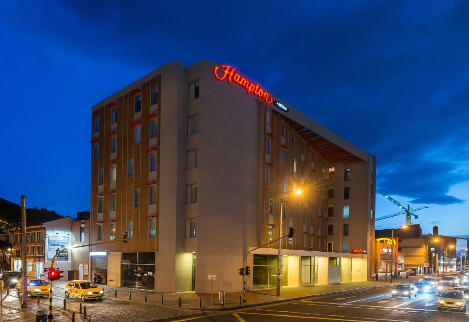 Hampton Inn by Hilton Bogota Usaquen