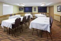 AmericInn by Wyndham St. Cloud MN I-94