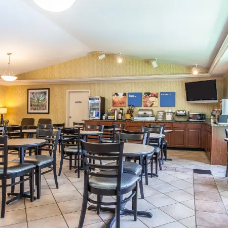 Comfort Inn
