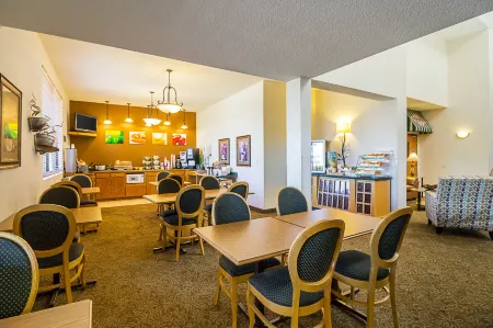 Quality Inn St Cloud West Отели рядом с достопримечательностью «Государственный университет Сент-Клауд»