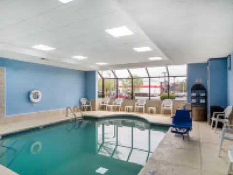 コンフォート・イン＆スイーツ・アトランタ/スミーナ スマーナのホテル