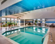 Comfort Suites Chincoteague Island Bayfront Resort