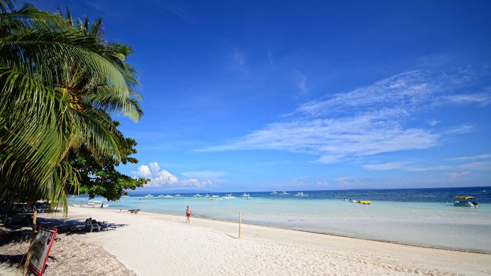 Dumaluan Beach - Marilou Resort