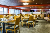 Clarion Hotel Concord-Walnut Creek - breakfast