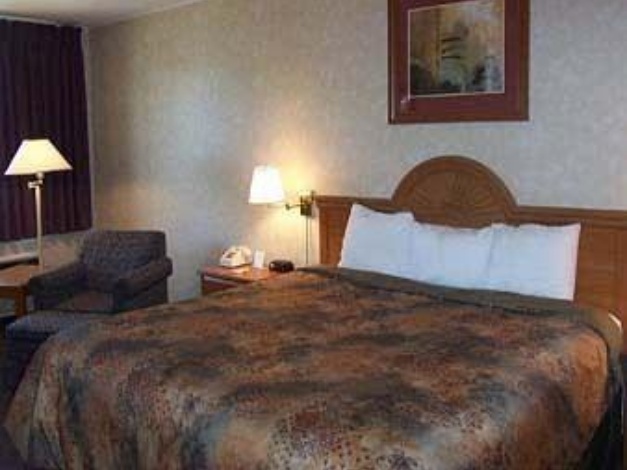 Ramada by Wyndham Sioux City