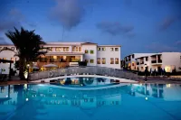 Kefalos Beach Tourist Village - รีสอร์ท