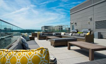 Global Luxury Suites at Foggy Bottom